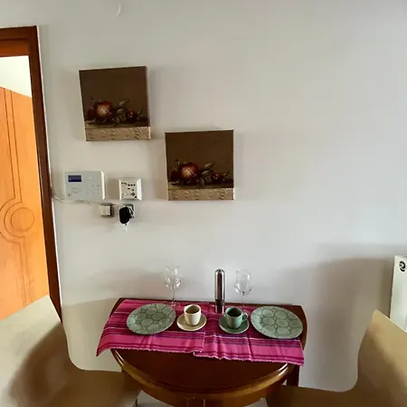 Cozy In Old Town Ano Poli With 2 Bedrooms *