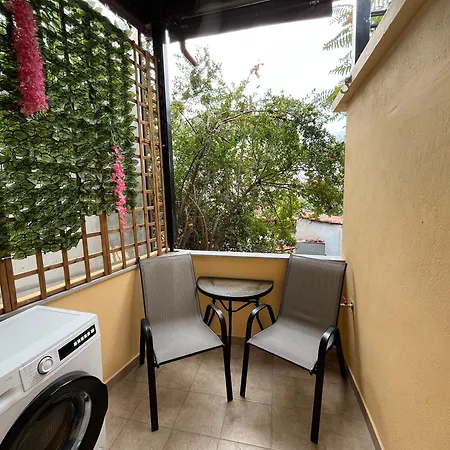 Cozy In Old Town Ano Poli With 2 Bedrooms * Θεσσαλονίκη