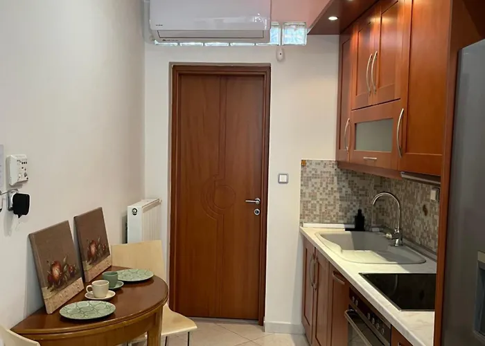 Cozy In Old Town Ano Poli With 2 Bedrooms