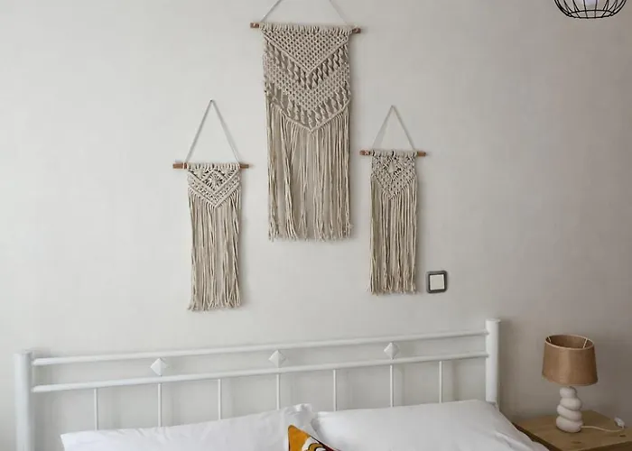 Appartamento Cozy In Old Town Ano Poli With 2 Bedrooms Salonicco